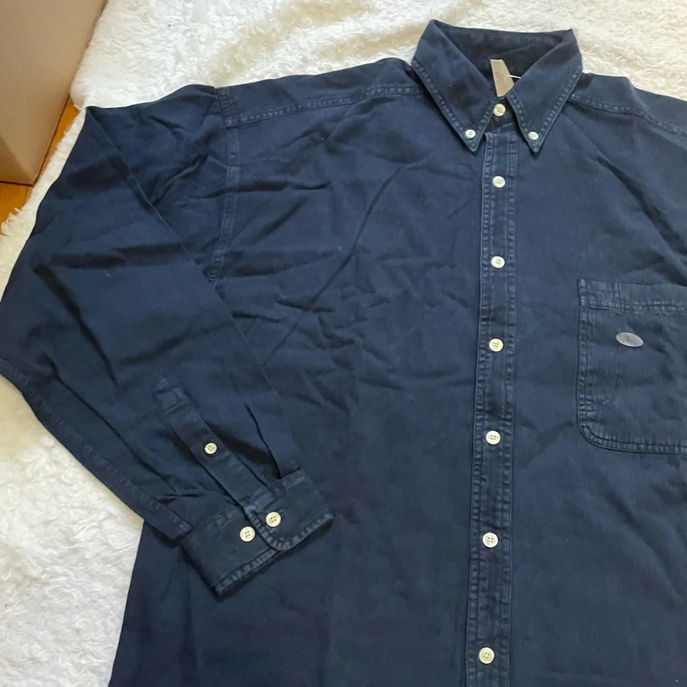 Men's Navy Blue Button-Down Shirt - Picture 12 of 13